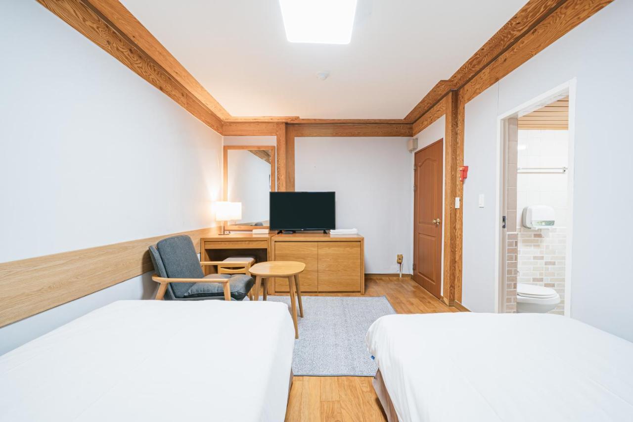 Jeju Miracle Hotel Ngoại thất bức ảnh