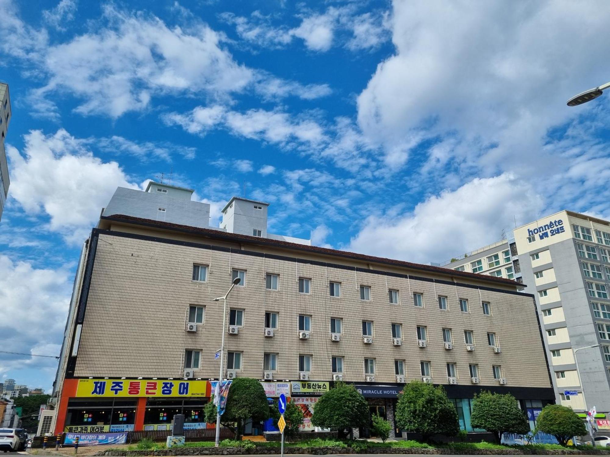 Jeju Miracle Hotel Ngoại thất bức ảnh